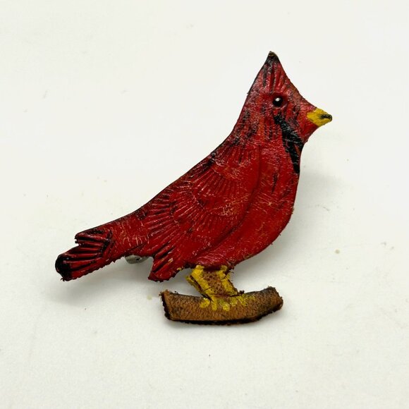 Vintage Cardinal Brooch Handcrafted Leather Birds Hand Painted - Picture 5 of 15